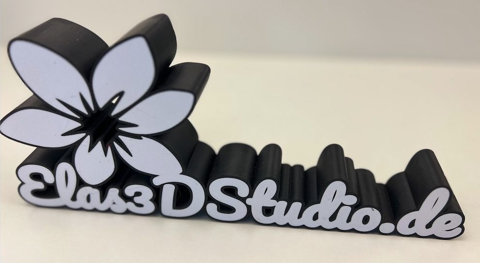 Elas3DStudio.de Logo-Aufsteller, selbst gedruckt