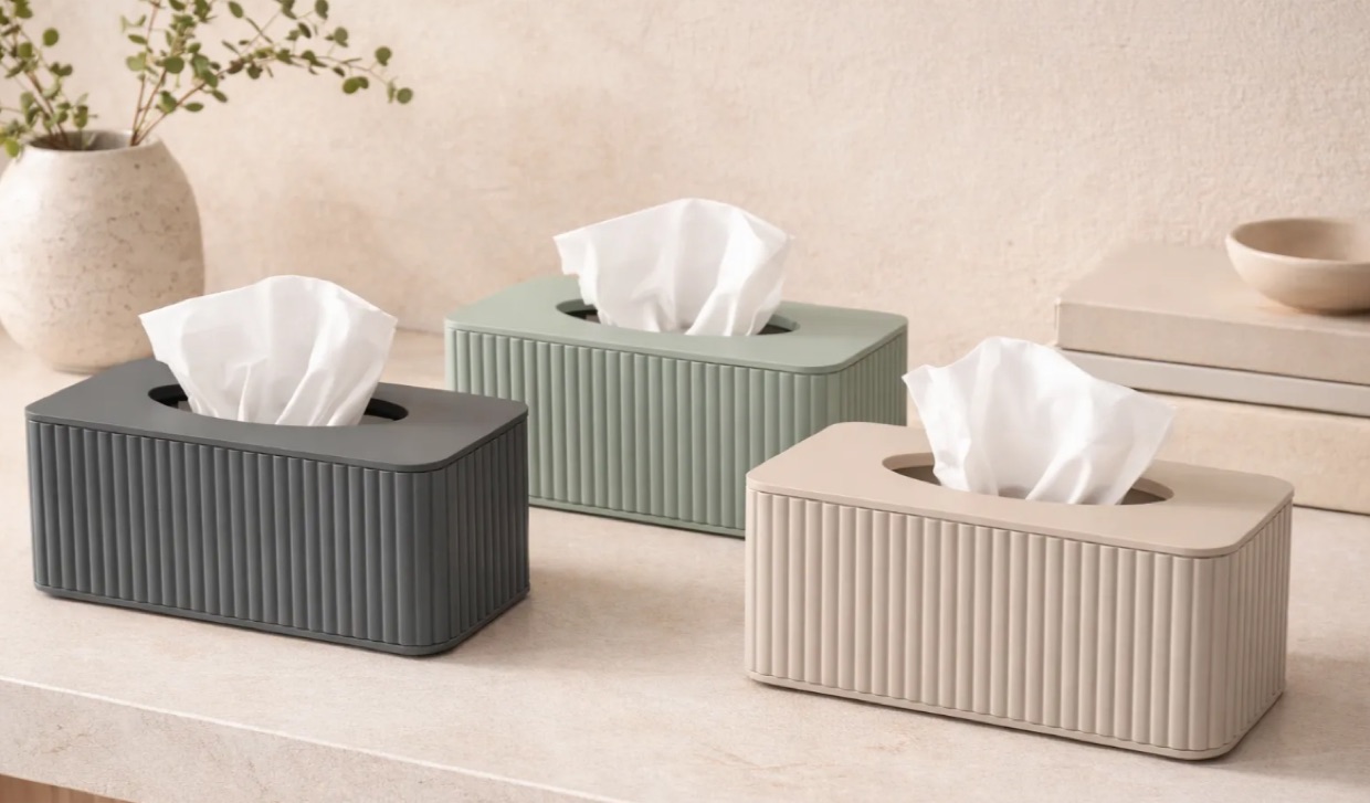 Drei Taschentuchboxen mit geriffelter Wand in Anthrazit, Salbei und Sand
